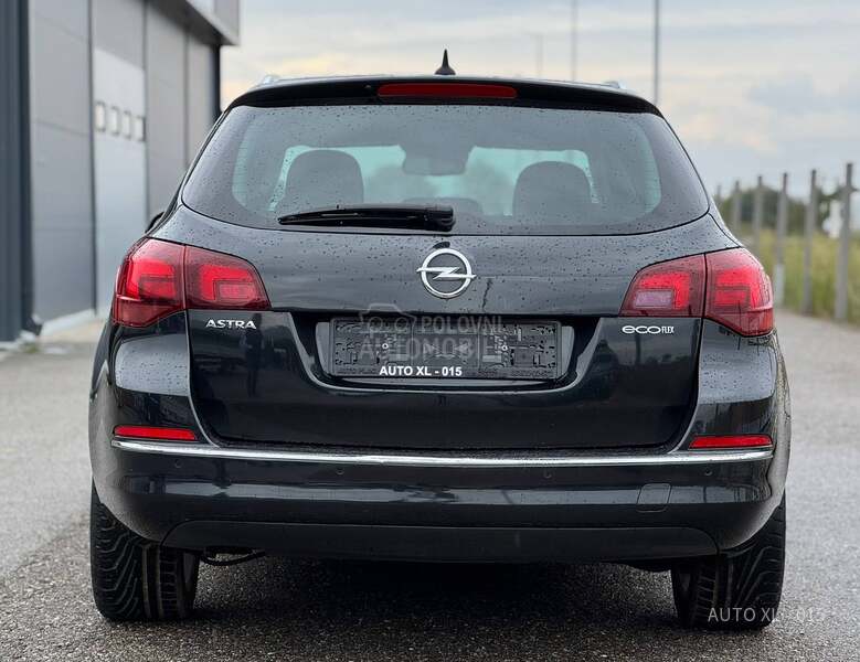 Opel Astra J 1.6 CDTI / COSMO