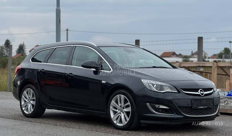 Opel Astra J 1.6 CDTI / COSMO