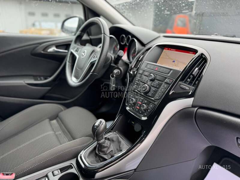 Opel Astra J 1.6 CDTI / COSMO