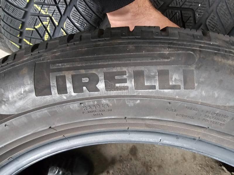 Pirelli 235/55 R19 Zimska
