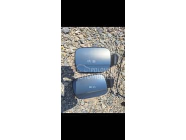 Poklopac rezervara za Audi A4, A5 od 2008. do 2012. god.