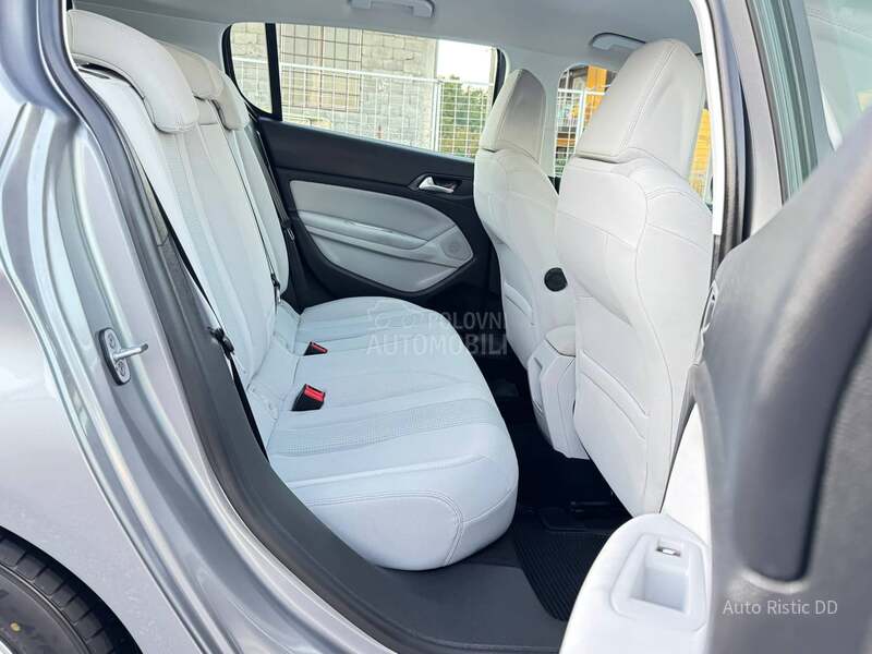 Peugeot 308 1.6 HDI PER FEKTAN