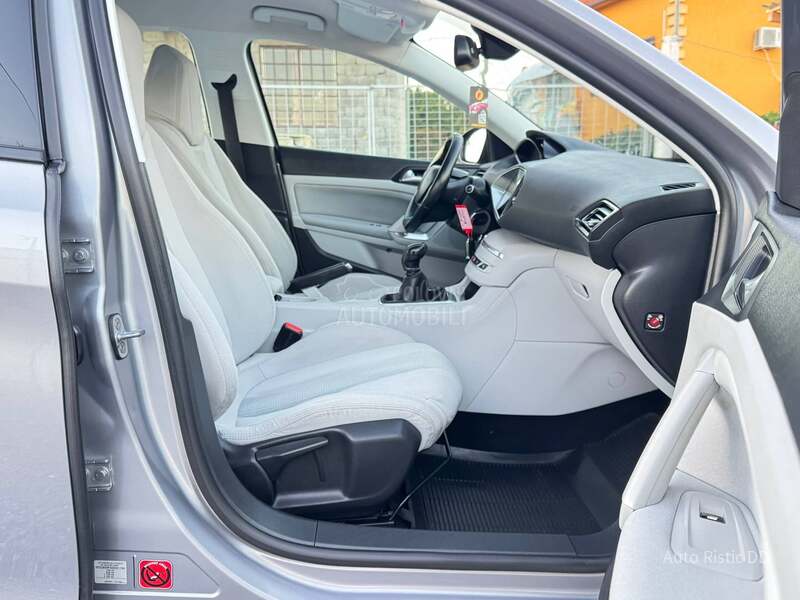 Peugeot 308 1.6 HDI PER FEKTAN