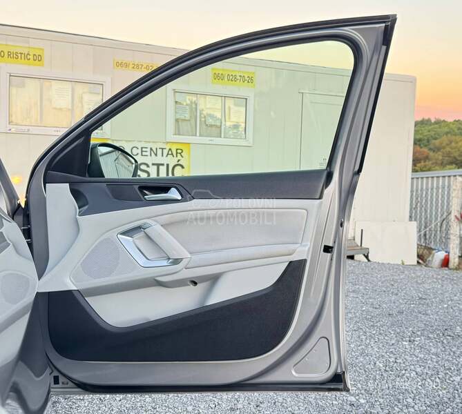 Peugeot 308 1.6 HDI PER FEKTAN