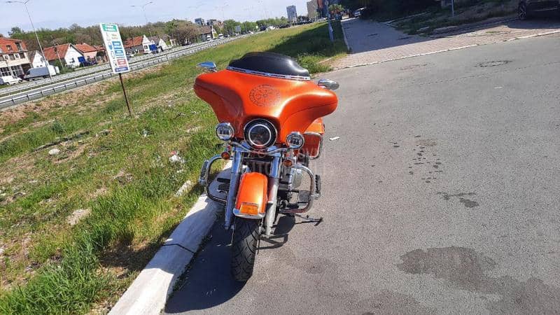 Harley Davidson FLHTK Electra Glide Ultra