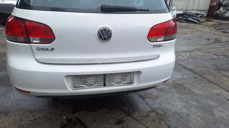 Volkswagen Golf 6 -  kompletan auto u delovima