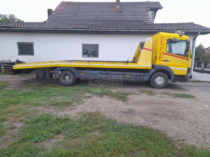 Mercedes Benz Atego 818 slep