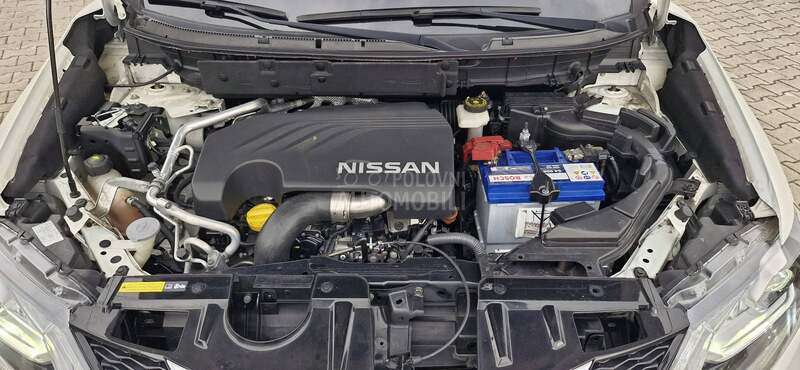 Nissan X-Trail 2,0 4x4 tekna 187000