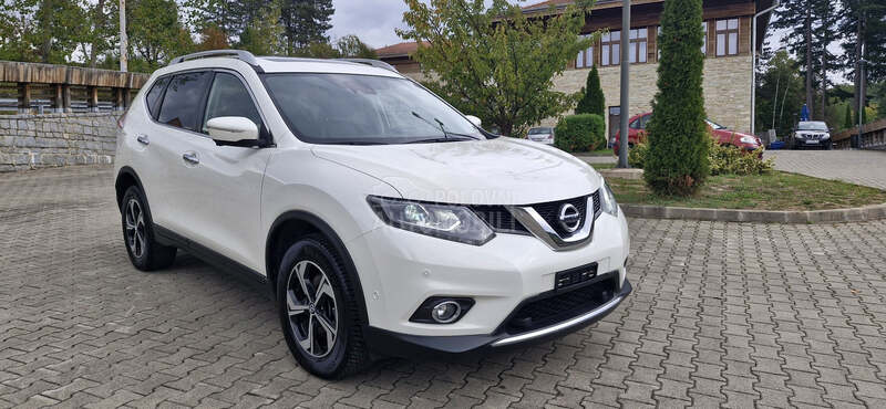 Nissan X-Trail 2,0 4x4 tekna 187000