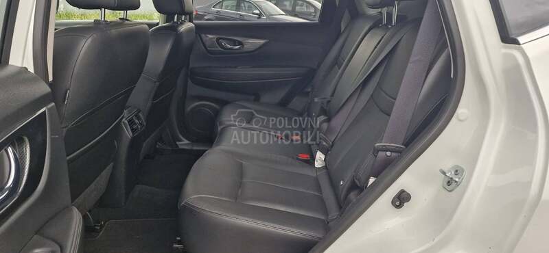 Nissan X-Trail 2,0 4x4 tekna 187000