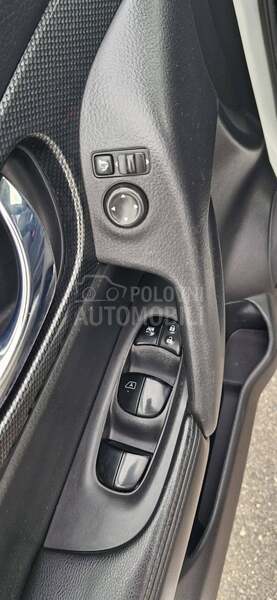 Nissan X-Trail 2,0 4x4 tekna 187000