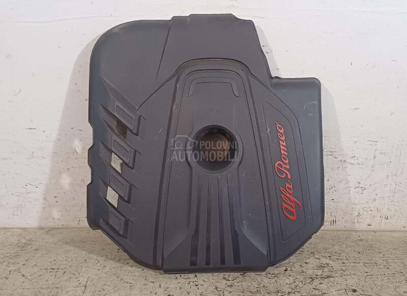 POKLOPAC MOTORA