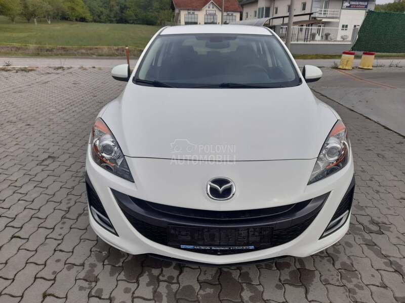 Mazda 3 1,6 16V SPORT