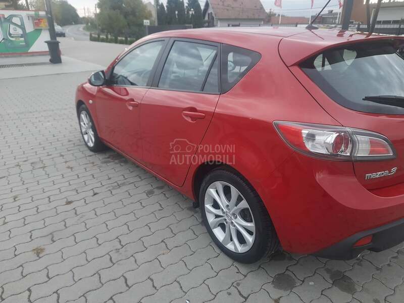 Mazda 3 1,6 16V SPORT