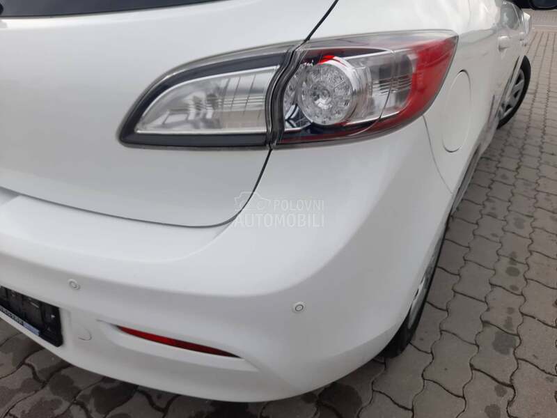 Mazda 3 1,6 16V SPORT