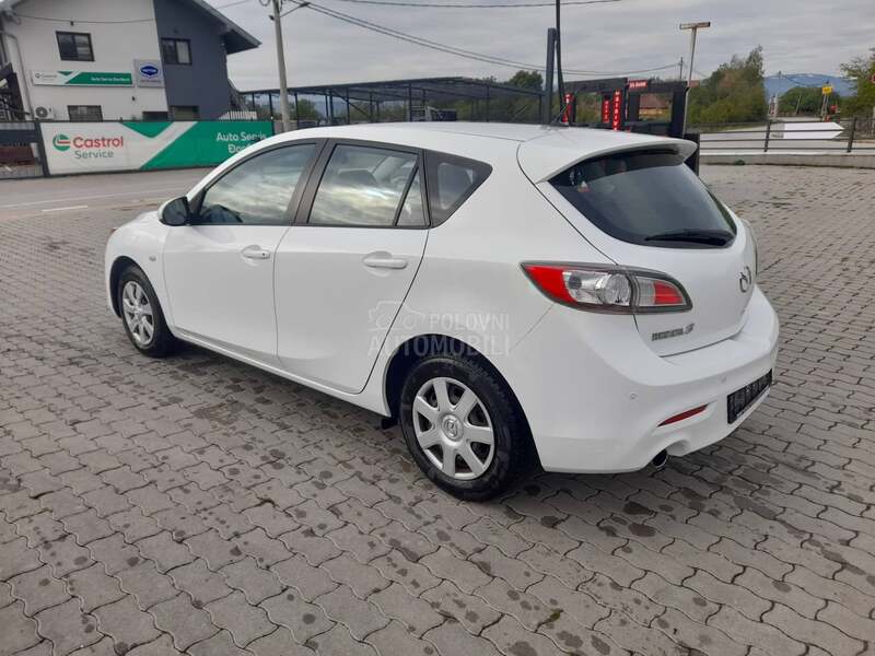 Mazda 3 1,6 16V SPORT
