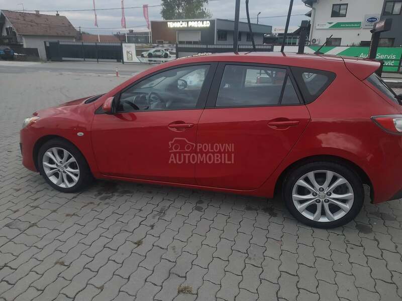 Mazda 3 1,6 16V SPORT