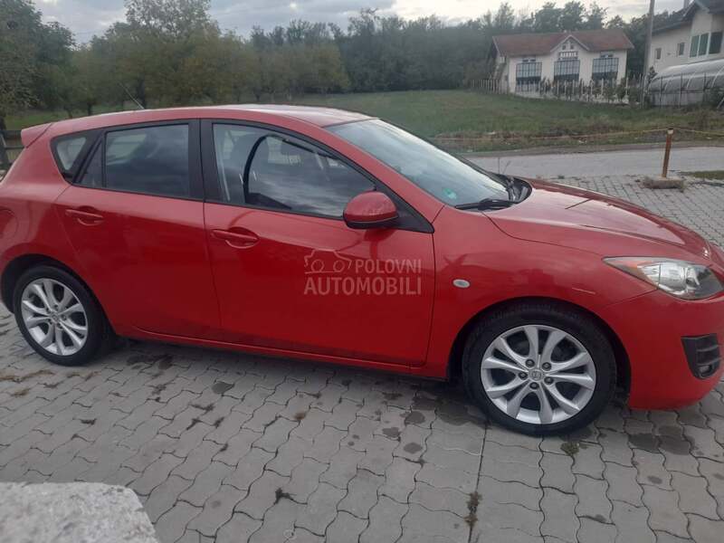 Mazda 3 1,6 16V SPORT