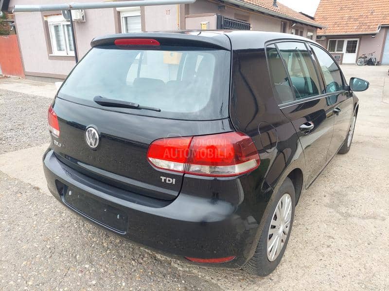 Volkswagen Golf 6 1.6TDI 5VR HIGH LINE Volkswagen Golf 6 1.6TDI 5VR HIGH LINE