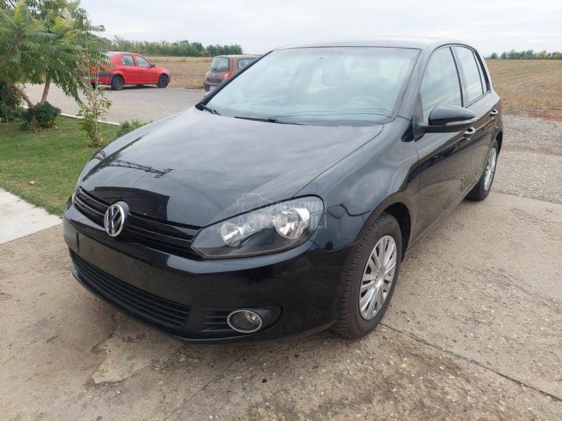 Volkswagen Golf 6 1.6TDI 5VR HIGH LINE Volkswagen Golf 6 1.6TDI 5VR HIGH LINE