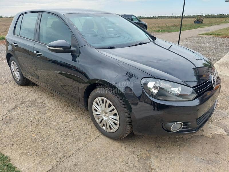 Volkswagen Golf 6 1.6TDI 5VR HIGH LINE Volkswagen Golf 6 1.6TDI 5VR HIGH LINE
