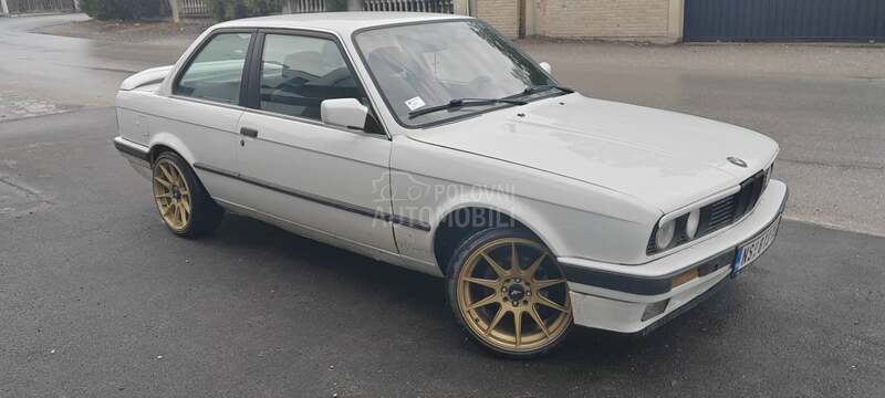 BMW 316 E30 316i