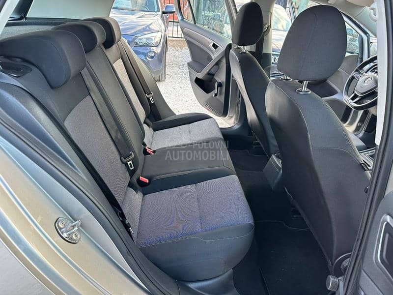 Volkswagen Golf 7 