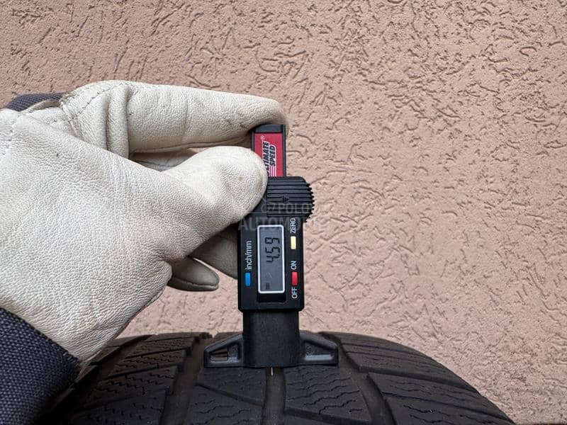 Continental 255/50 R20 Zimska