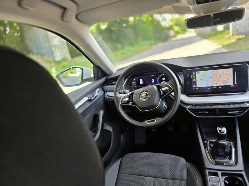 Škoda Octavia 1.5 TSI STYLE