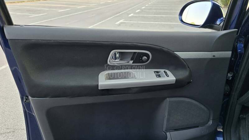 Volkswagen Sharan 2.0 TDI FREESTYLE