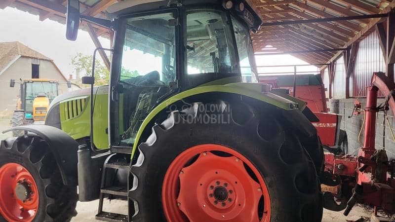 Claas ares 557