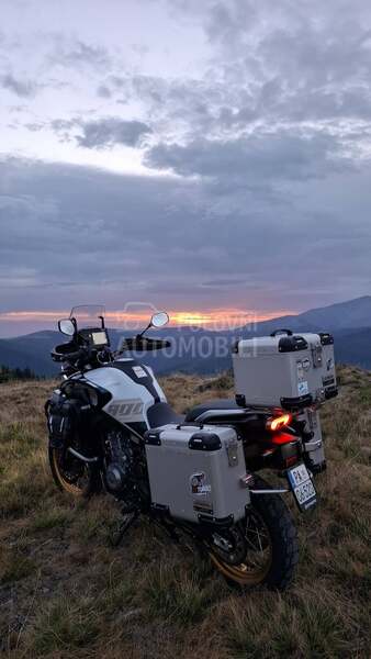 CFMOTO 800mt EXPLORER
