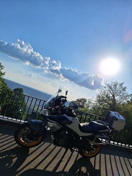 CFMOTO 800mt EXPLORER
