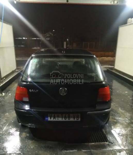 Volkswagen Golf 4 sekvent