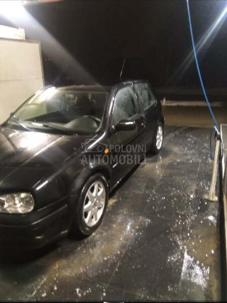 Volkswagen Golf 4 sekvent