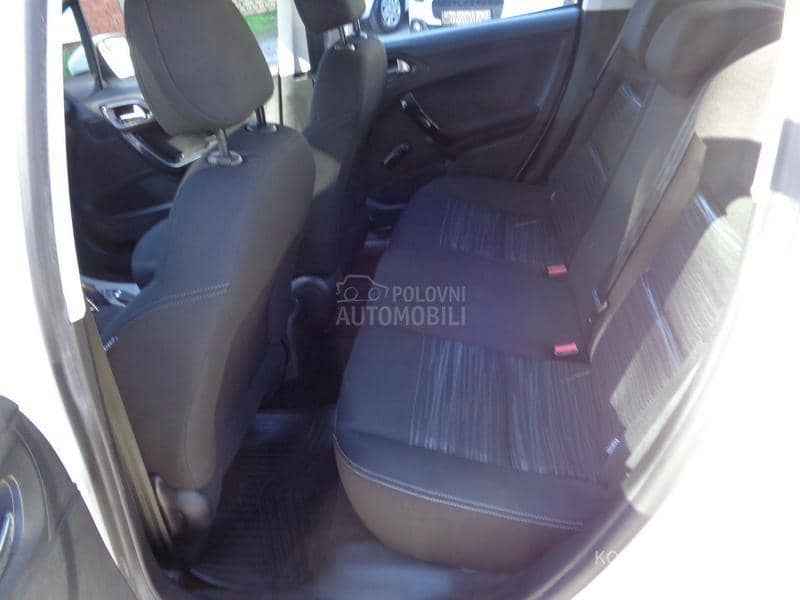 Peugeot 208 1.5 HDI 2019