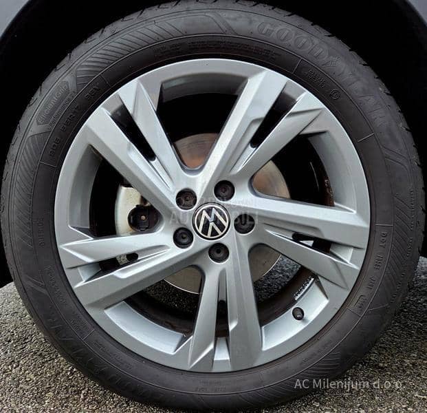 Volkswagen Taigo 1.0 Tsi-Dsg R line