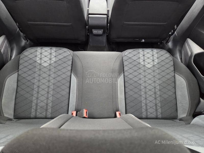 Volkswagen Taigo 1.0 Tsi-Dsg R line