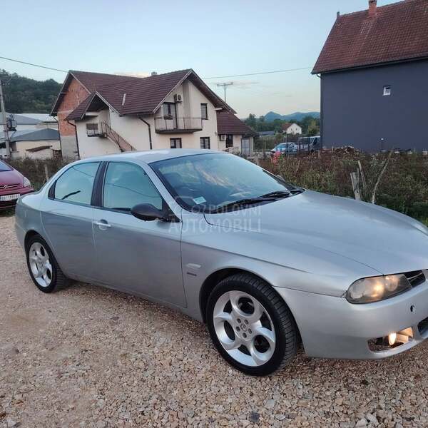 Alfa Romeo 156 