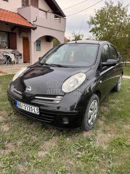 Nissan Micra 