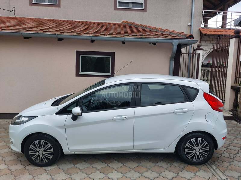 Ford Festiva 1.6