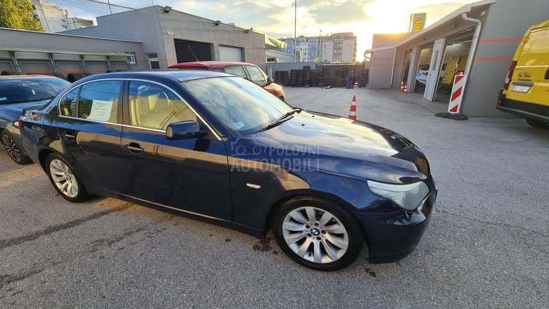 BMW 520 