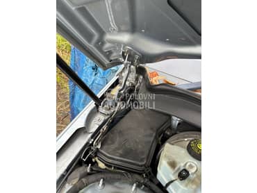 Šarke haube za Mercedes Benz E Klasa, E 200, E 220 ... od 2013. do 2016. god.