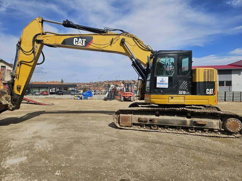 CAT 321D