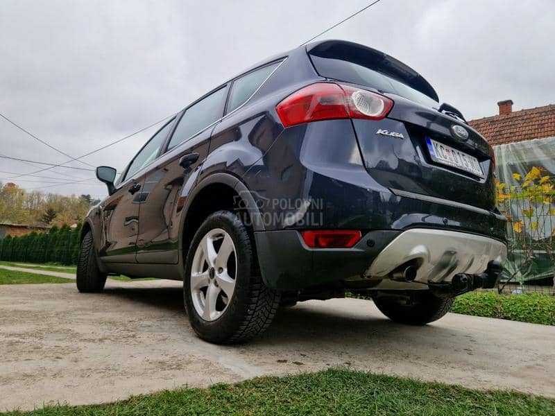 Ford Kuga 2.0 4x4 T.E.K  R.E.G
