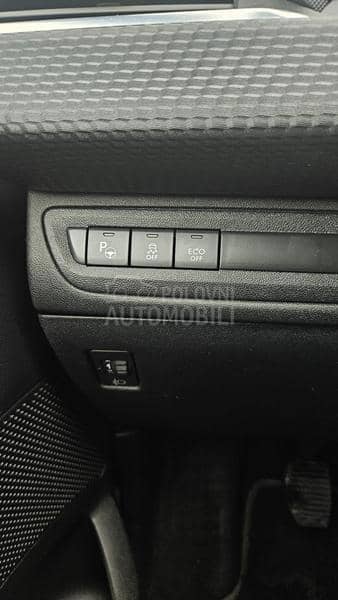 Peugeot 2008 Puretech Allure