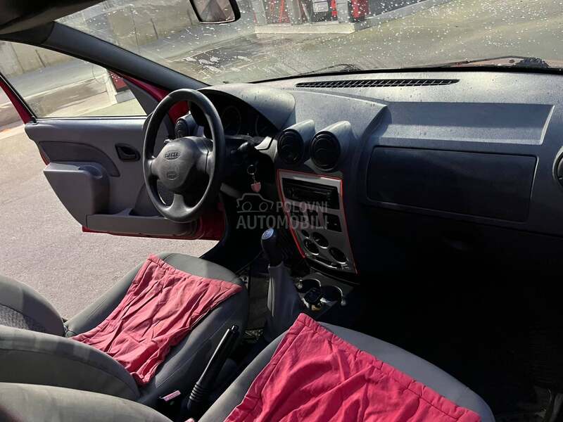 Dacia Logan 
