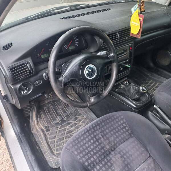 Volkswagen Passat B5 