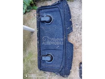 daska gepeka sa zvučnicima za za Peugeot 306