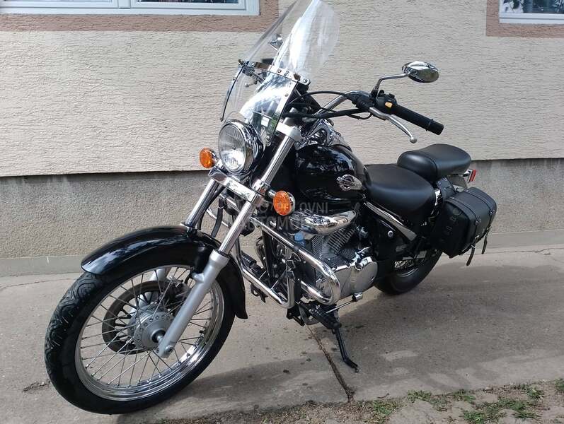 Suzuki Intruder VL 250 LC